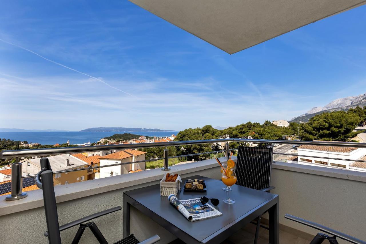 Apartment Navis, Sea View Макарска Экстерьер фото