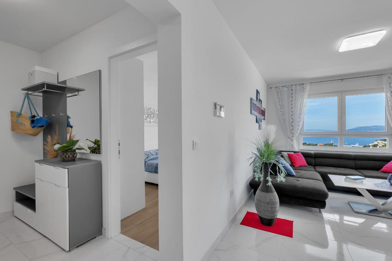 Apartment Navis, Sea View Макарска Экстерьер фото