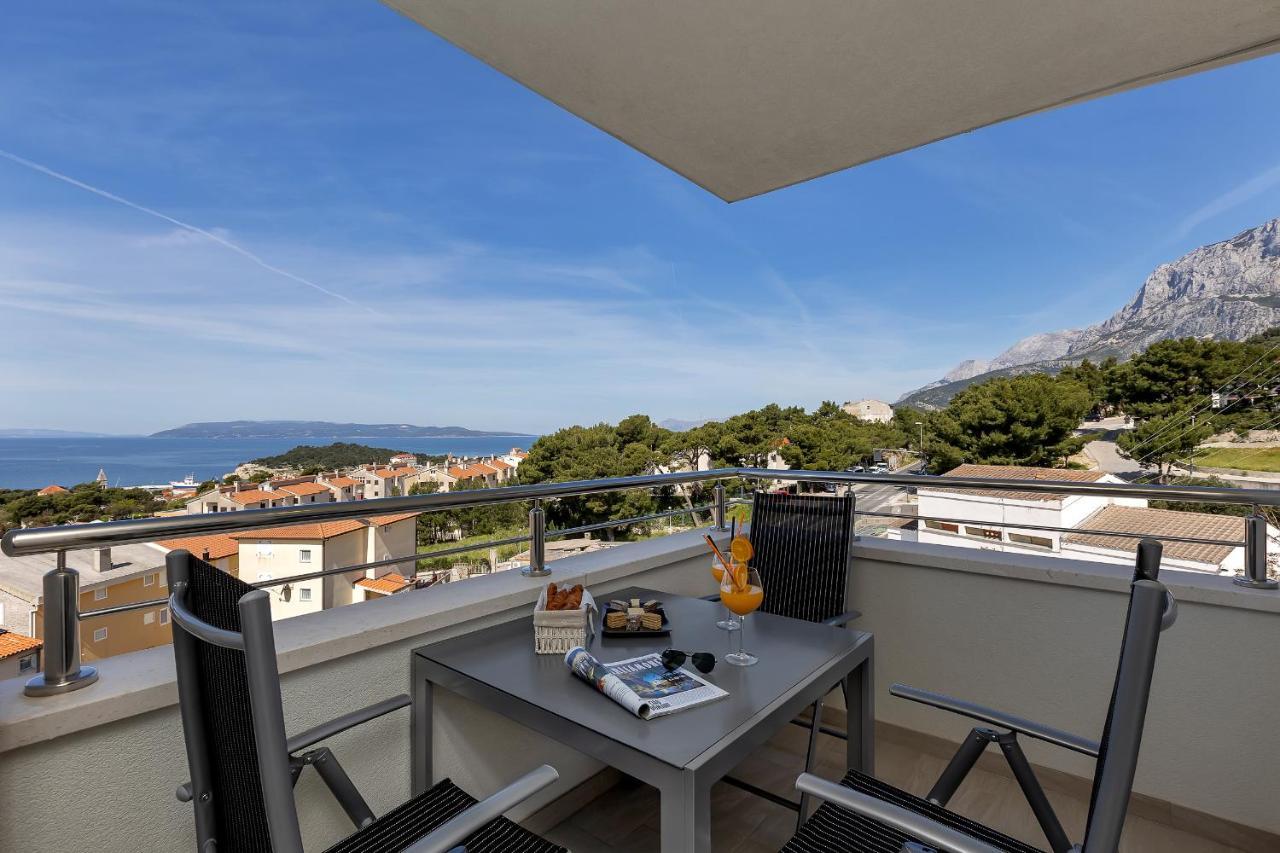 Apartment Navis, Sea View Макарска Экстерьер фото